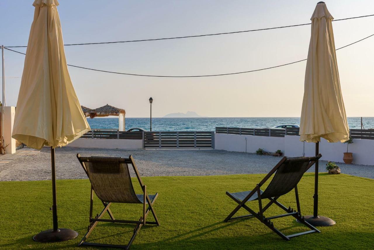Coral Sea Apartment Kokkinos Pyrgos Exterior foto